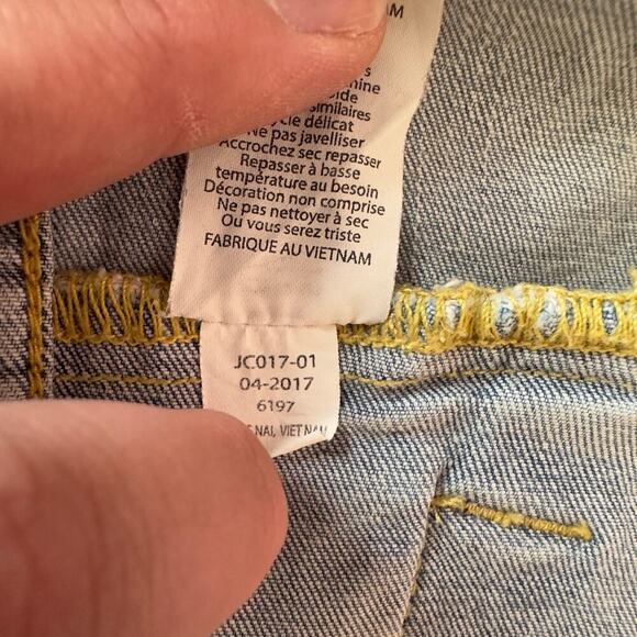 Lularoe Women’s Unicorn Patch Denim Jean Jacket Size S Whimsical Magical - Picture 10 of 11